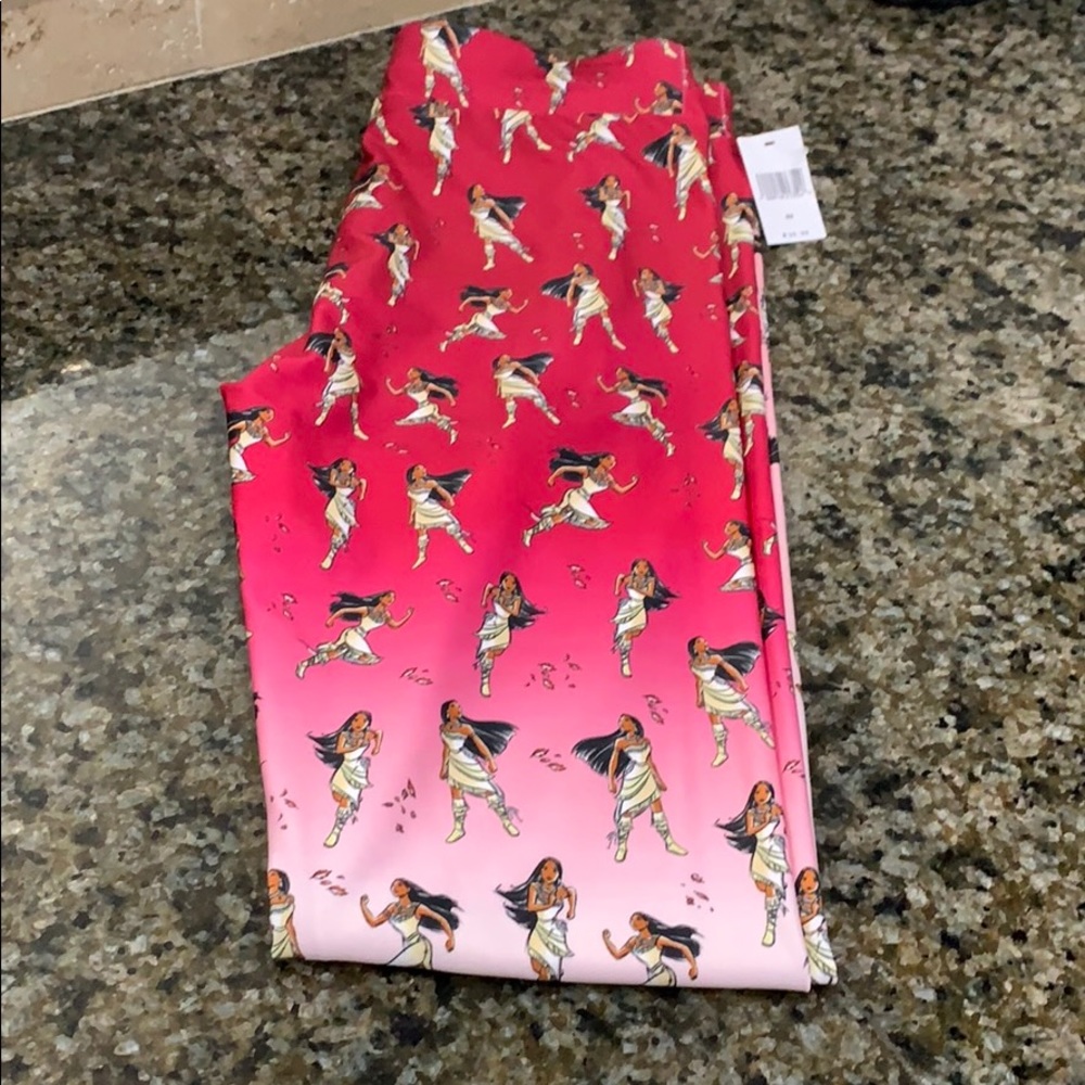 BNWT Small Pocahontas Princess Marathon Leggings
